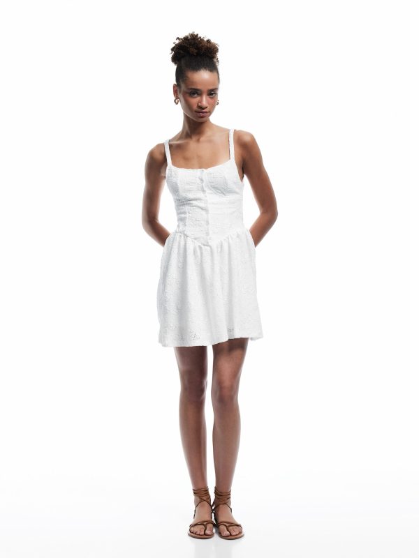 Robe Ado
