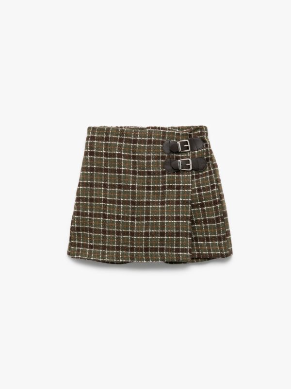 Short Fille